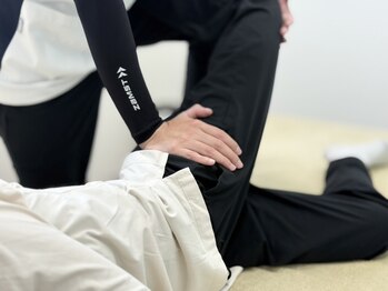 シセ(si’se)の写真/-,` 全身美容整体Premium|毎月先着10名様3,300yen ,´-小顔矯正+姿勢・猫背矯正+骨盤矯正のフルコース★