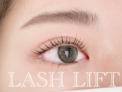 トレヴァーデルチザン 南船場店(Trevor de'rtisan eyelash)の写真