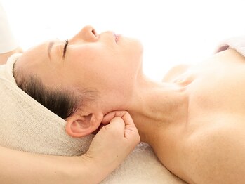 メナードフェイシャルサロン 八戸ノ里駅前店/