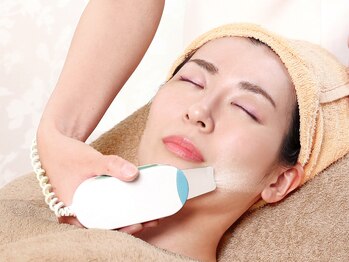 ジェイエステティック 蒲田店の写真/【毛穴のお悩みに】ミクロ振動で毛穴大洗浄[毛穴ケア]◆黒ずみつるん!毛穴レス肌へ[ホワイトスノーピール]