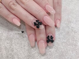 うるうるリボンネイル