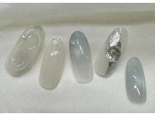 スピードネイル アンド アイ 宮交シティ店/水色ぷっくりニュアンス