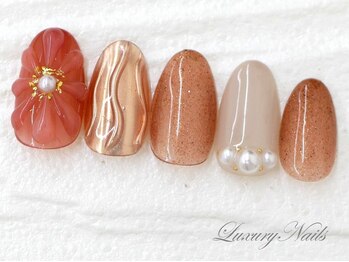 ラグジュアリーネイルズ タカダノババ(Luxury Nails Takadanobaba)/プクプクフラワーネイル