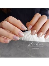 ボヌール(Bonheur)/〔magnet〕バカラネイル