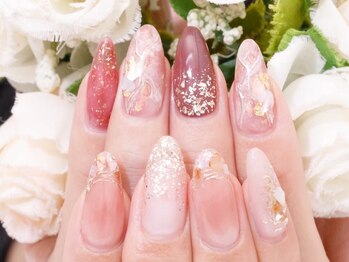 ディーネイル 池袋(D-nail)の写真/池袋駅西口徒歩3分■HANDもFOOTもオフ込¥3900~!■選べるデザイン250種以上!選べるカラ-200色以上!
