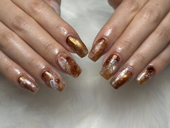 ヌーヌーネイル(nuunuu nail)の写真/【定額デザイン】毎月変わるトレンド。気負わず纏える洗練ニュアンスネイル