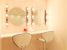 ワウビー(Wowvi)/オシャレなメイクスペースも完備