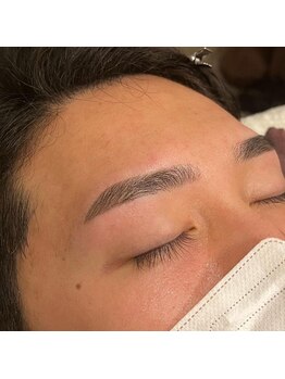 ルアン 表参道店/メンズ美眉毛スタイリング