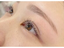 アーティット(Arthit)/眉ワックス＋まつ毛パーマ