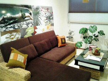 シナール ブラン(Sinar bulan)の写真/次世代シミケアでお悩み解決!肌代謝を上げピンポイントに直接アプローチ!お顔の悩みをまるっと解消♪