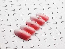 アデリー(ADELIAE)/