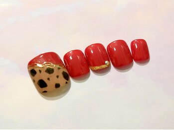 アニマル柄ネイル