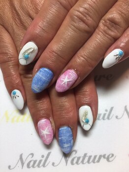 夏のエスニックネイル