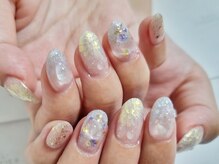 ネイルフロンティア 吉祥寺(NAIL FRONTIER)/ホワイトひまわり8980円～