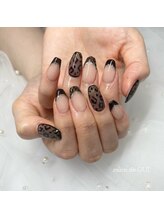 サロンドウイ(salon de OUI)/黒フレンチ×レオパード