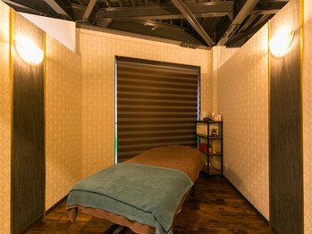 サロン エム(Salon M)/内観