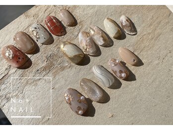 エヌエープラスネイル 西葛西店(Na+nail)/9，10月monthly design