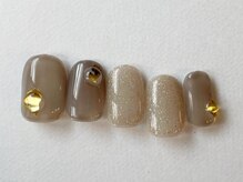 アイネイルズ 梅田店(I nails)/シンプルゴールドぷっくり