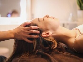 サロン リノ(SALON Lino)の写真/【至極のドライヘッドスパ】SALON Linoであなたの気になるコリを徹底解消！健康的な頭皮に戻していきます♪