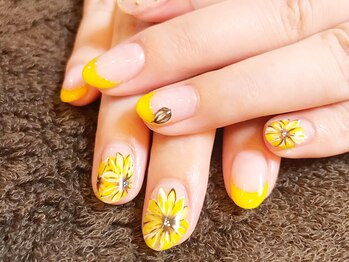 エスネイル(Snail)/夏の向日葵アート