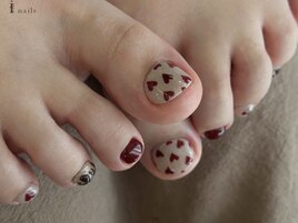 バレンタインハートフットネイル