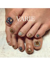 ヴァリエ(VARIE)/レトロフラワーフット