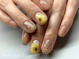 ひまわりネイル/フラワーネイル