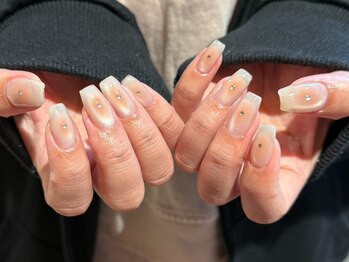 ネロリ バイ エイティスト(neroli by 8ist)/チークネイル［新宿/新宿駅］