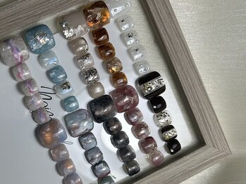 ヌーヌーネイル(nuunuu nail)の写真/慌ただしい毎日を忘れる空間で、あなただけの色彩を放つ上品な大人フットネイルを特別な価格で