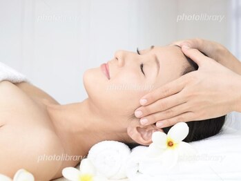 アンドワイ(and... Y)/フェイシャルトリートメント