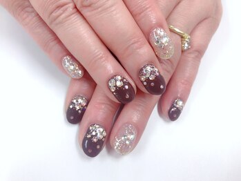 フォンテーヌブロー 野々市店(Fontaine Brow)/