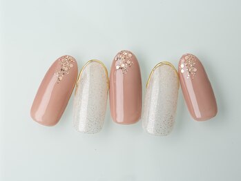 オーラ レアレア市川店内(AURA)/先端ミラーの好感度↑ネイル