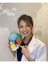 カドモリ 四ツ橋(KADOMORI) 青木 李香