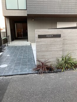 バイアス(BIAS)/マンションの外観になります♪