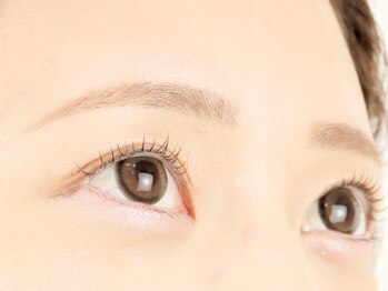 アイ デザイン アイネ(Eye Design Eine.)の写真/自然な目元を演出したい！自まつ毛が細い/抜けやすい方などそれぞれのお悩みを解決！ナチュラルな目元に♪