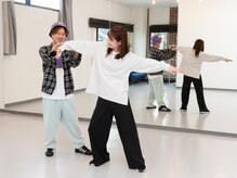 AXIS DANCE STUDIO《ダンス/ヨガ/ピラティス》/
