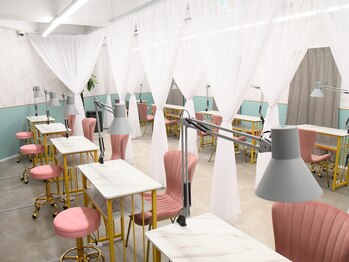 マリリス(Mariris)/デザイナー監修のかわいい店内♪