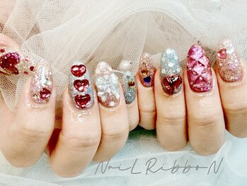 アイラッシュ アンド ネイル リボン 池袋店(RibboN)の写真/90分¥5990/120分持ち込みつけ放題¥8590｜華やかさと上品さを両立したデザインが得意♪