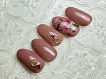 ビューティフルムーン ネイル 本厚木(Beautiful Moon Nail)/☆押し花定額☆
