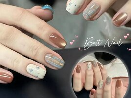 個性ネイル　チェックネイル