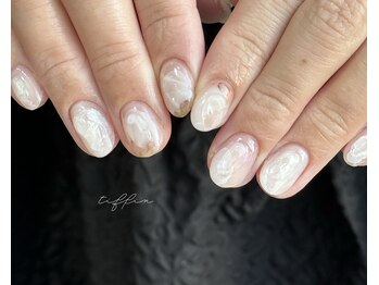 ネイルサロン ティフィン(tiffin)/~ホワイトもやもやネイル~
