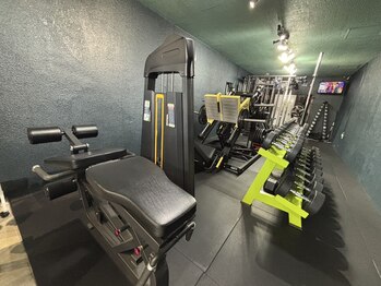 エニー(Any)/パーソナルジム/設備