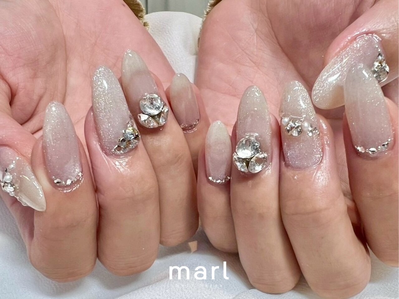 【hand】持ち込みフリーアート　\8,800