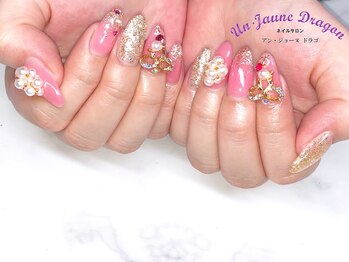 アン ジョーヌドラゴ/【ロングネイル】ピンクネイル