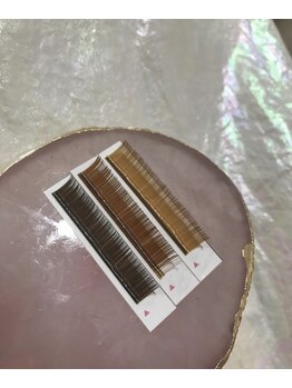 アイビューティートロント(i beauty Toronto)/カラーエクステ