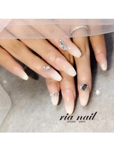 リアネイル(ria nail)/☆白グラデーション☆