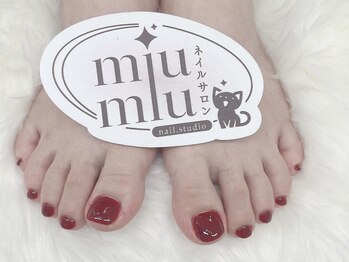 ミュウミュウ(miumiu)/冬×大人可愛いネイル