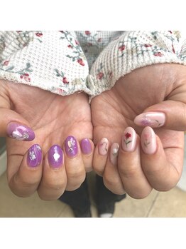 ポノ(PONO)/左右バラバラフラワーネイル♪