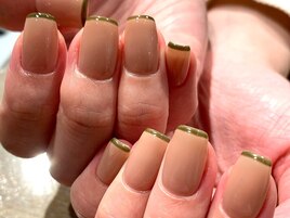 ワンカラー（細フレンチライン）