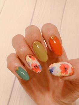 ネイルルーム プリル(Nail Room pulir)/